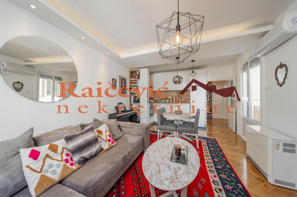 Stan na prodaju u Beogradu, Beograd (centar), dvosoban, 50m2, cena 225000 evra