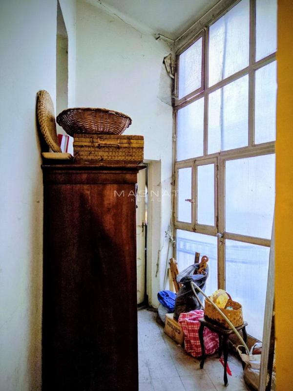 Stan na prodaju u Beogradu, Stari grad, troiposoban, 110m2, cena 380000 evra