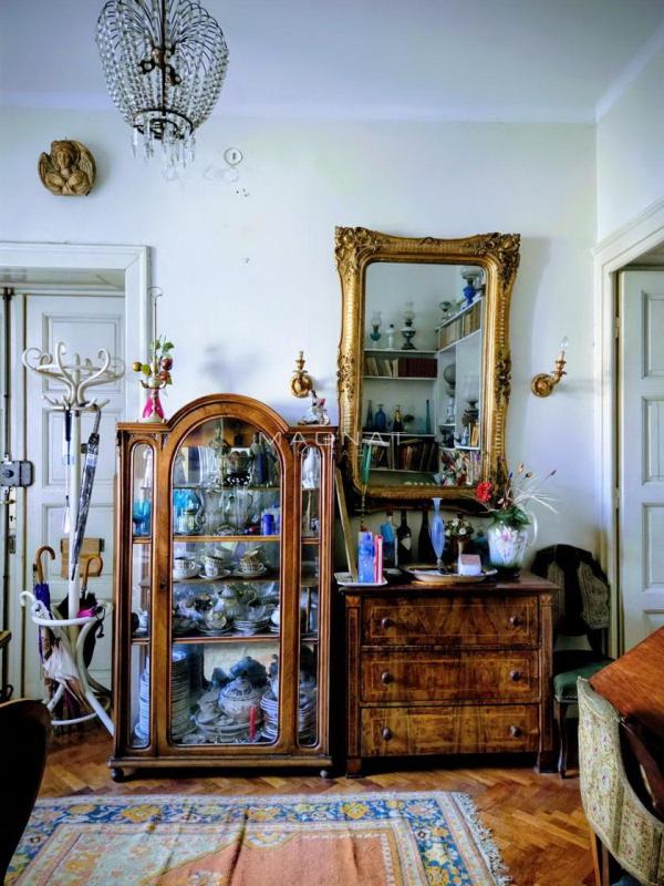 Stan na prodaju u Beogradu, Stari grad, troiposoban, 110m2, cena 380000 evra