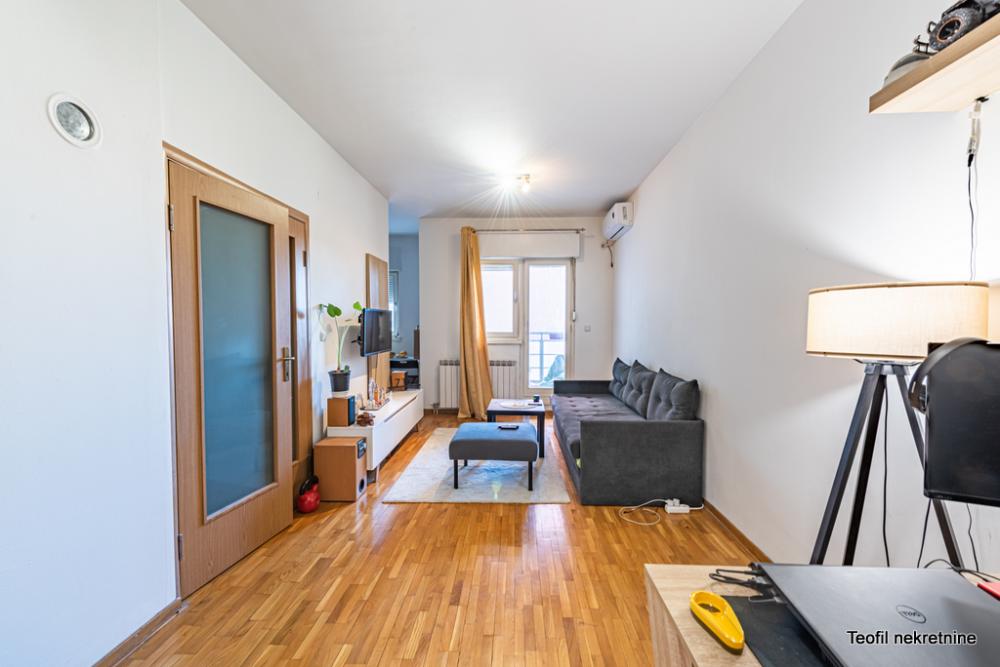 Glavna slika oglasa 271407