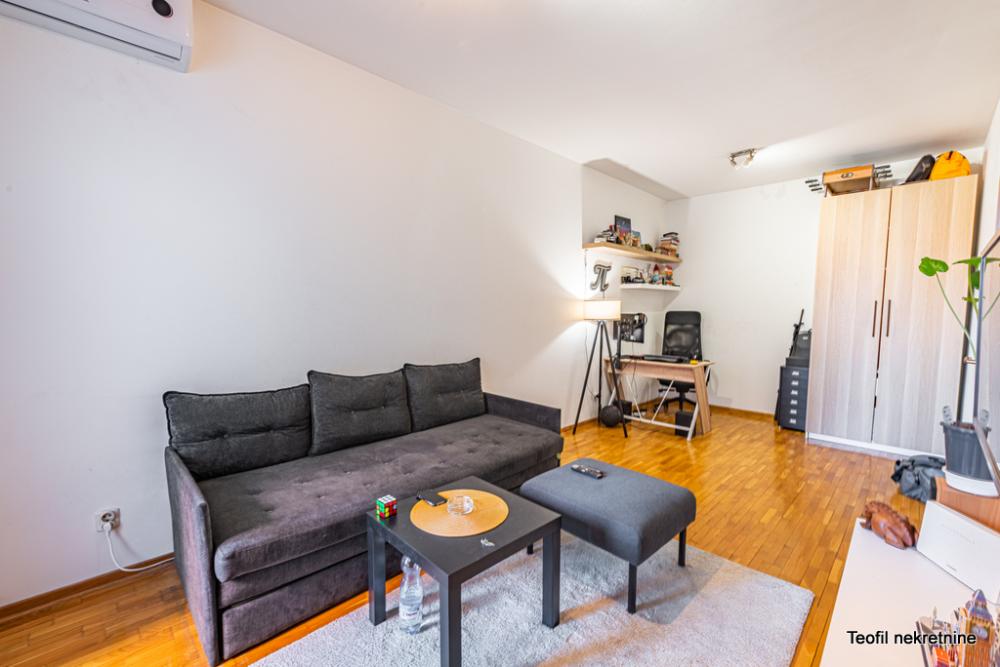 Stan na prodaju u Beogradu, Novi Beograd blok 63, jednosoban, 37m2, cena 150000 evra