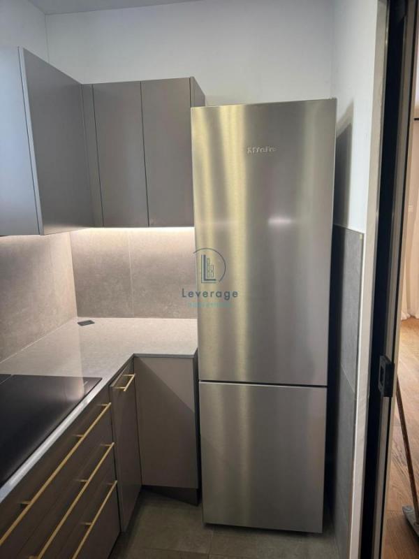 Stan na prodaju u Beogradu, Neimar, trosoban, 145m2, cena 725000 evra