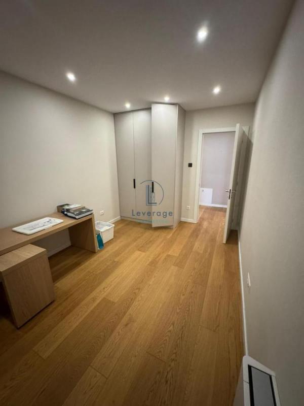 Stan na prodaju u Beogradu, Neimar, trosoban, 145m2, cena 725000 evra