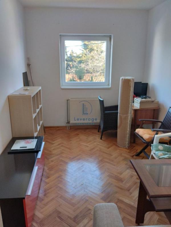 Stan na prodaju u Beogradu, Zeleno brdo, jednoiposoban, 47m2, cena 141000 evra