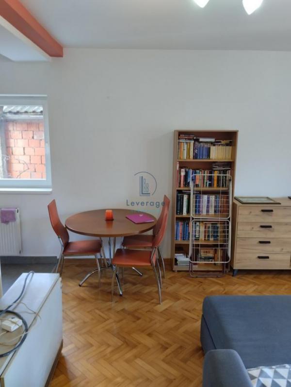 Stan na prodaju u Beogradu, Zeleno brdo, jednoiposoban, 47m2, cena 141000 evra