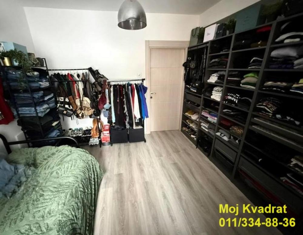 Stan na prodaju u Beogradu, Banovo brdo, dvosoban, 52m2, cena 179000 evra