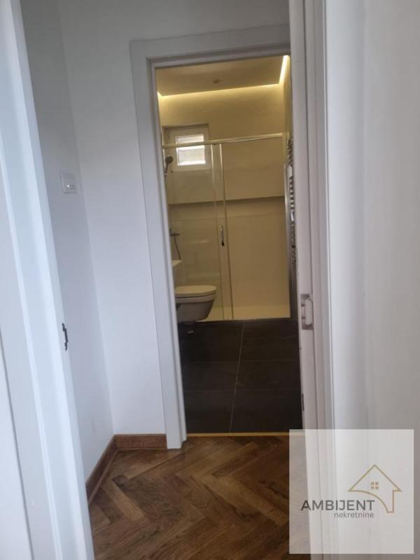 Stan na prodaju u Beogradu, Južni bulevar, troiposoban, 78m2, cena 264000 evra