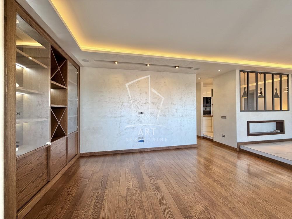 Stan na prodaju u Beogradu, Vojvode Stepe, 160m2, cena 650000 evra