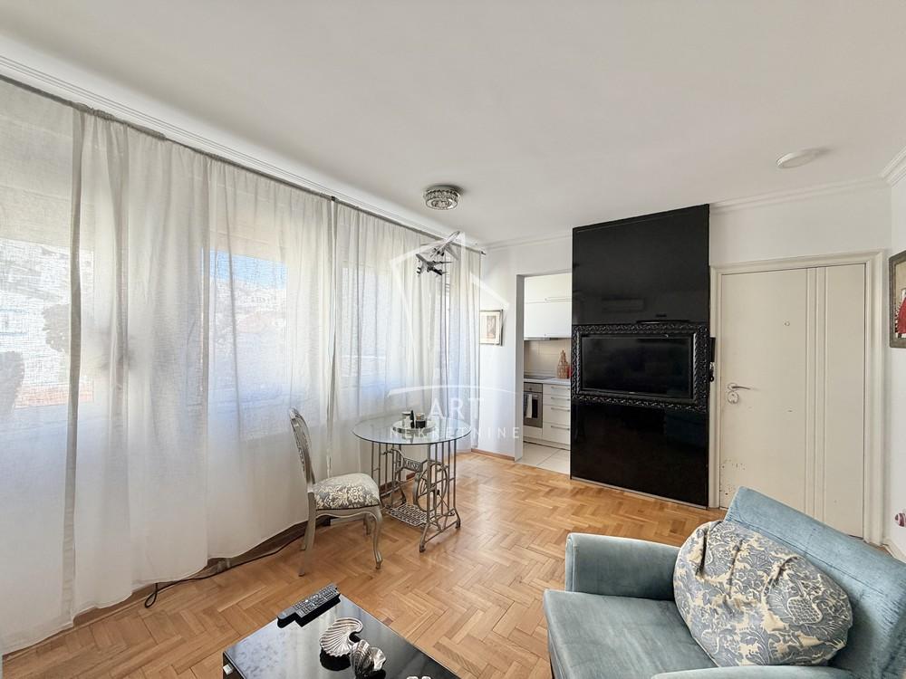 Stan na prodaju u Beogradu, Pašino brdo, jednoiposoban, 34m2, cena 150000 evra