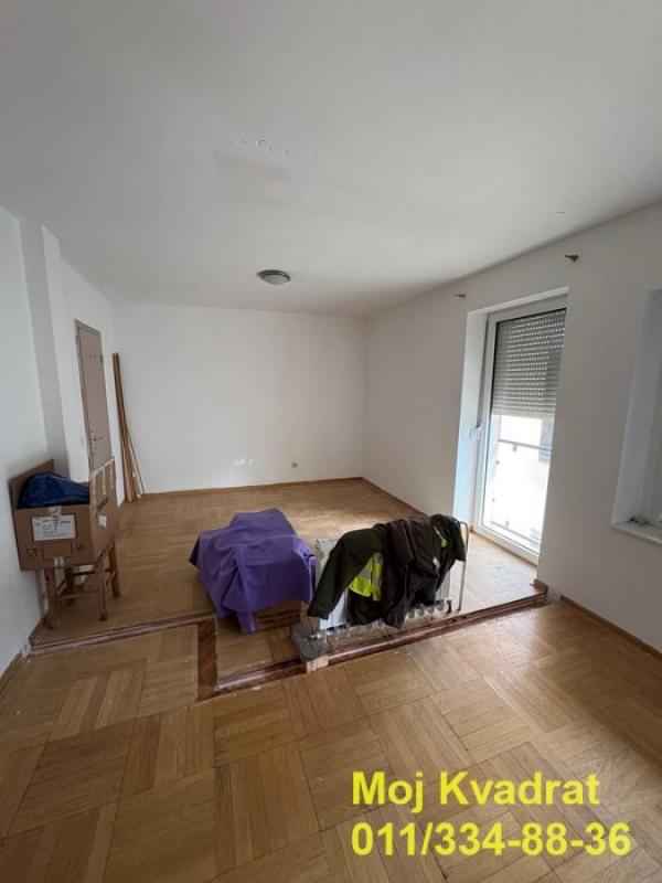 Stan na prodaju u Beogradu, Autokomanda, cetvorosoban, 116m2, cena 265000 evra