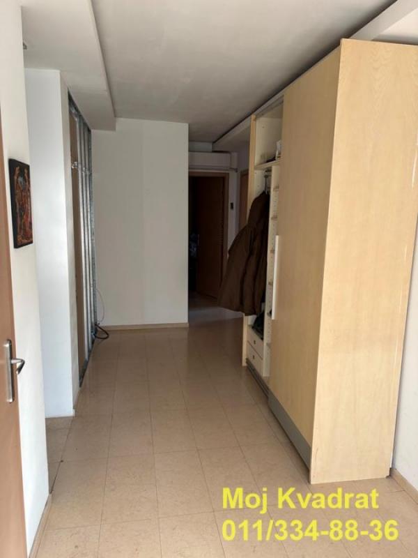 Stan na prodaju u Beogradu, Autokomanda, cetvorosoban, 116m2, cena 265000 evra