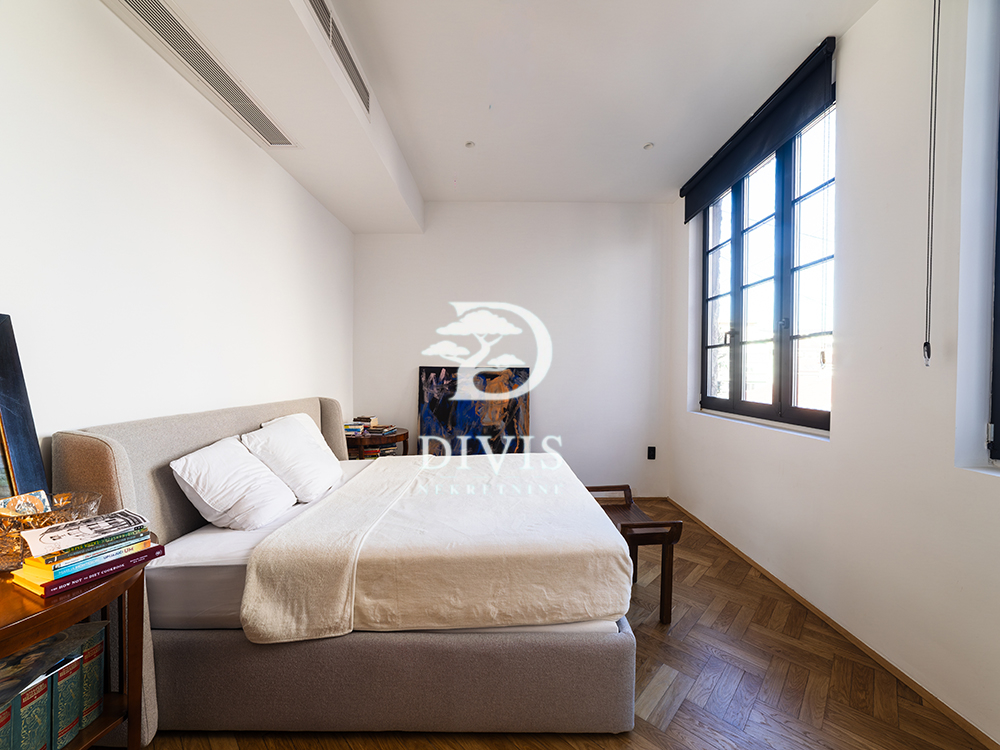 Stan na prodaju u Beogradu, Hadžipopovac, cetvorosoban, 130m2, cena 520000 evra