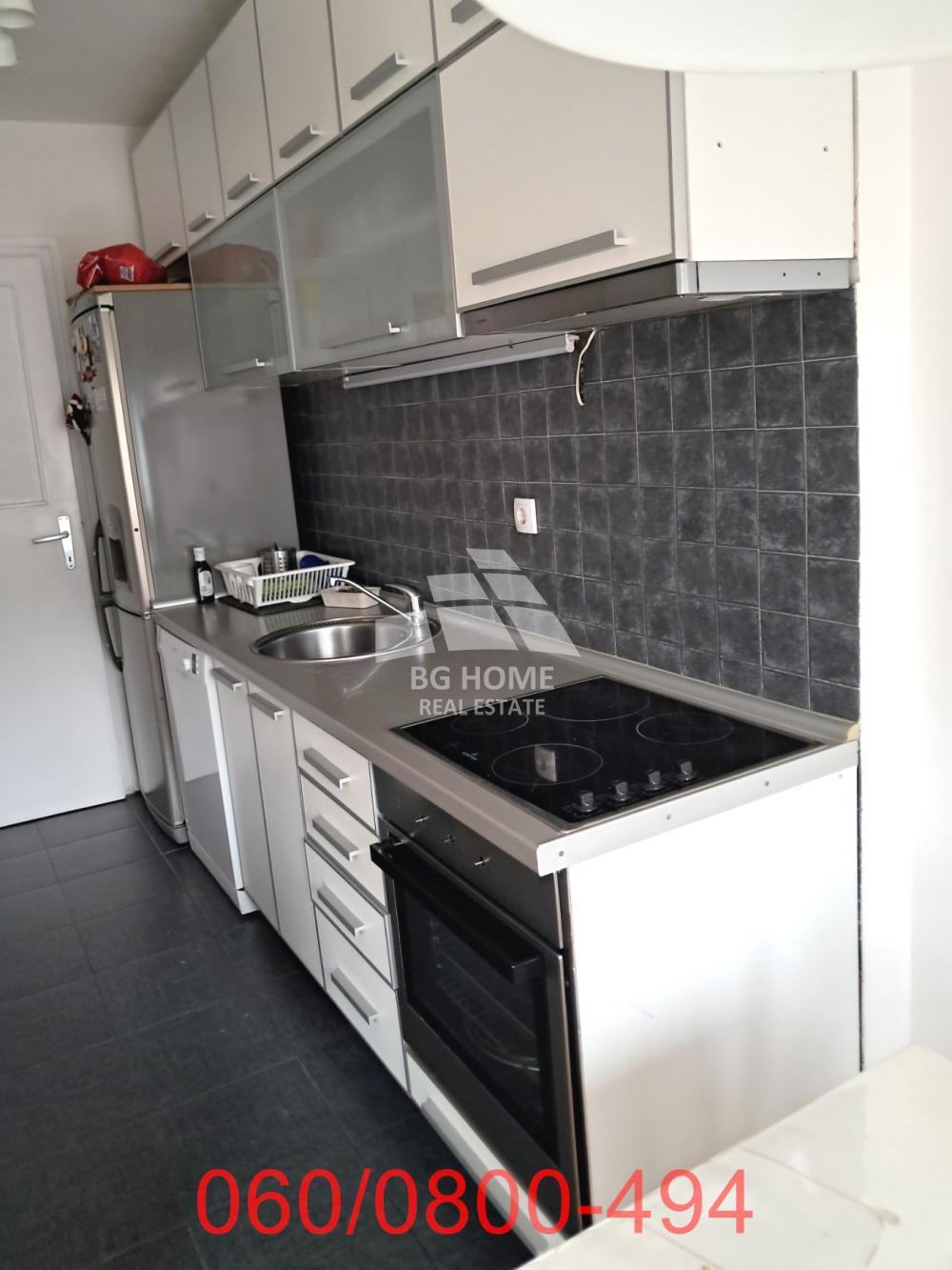 Stan na prodaju u Beogradu, Vračar, trosoban, 69m2, cena 259000 evra