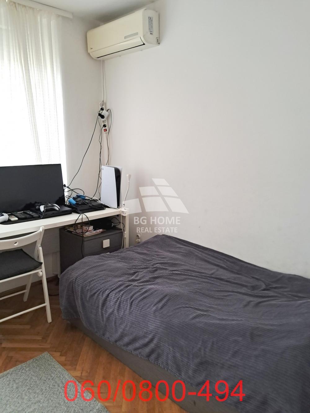 Stan na prodaju u Beogradu, Vračar, trosoban, 69m2, cena 259000 evra