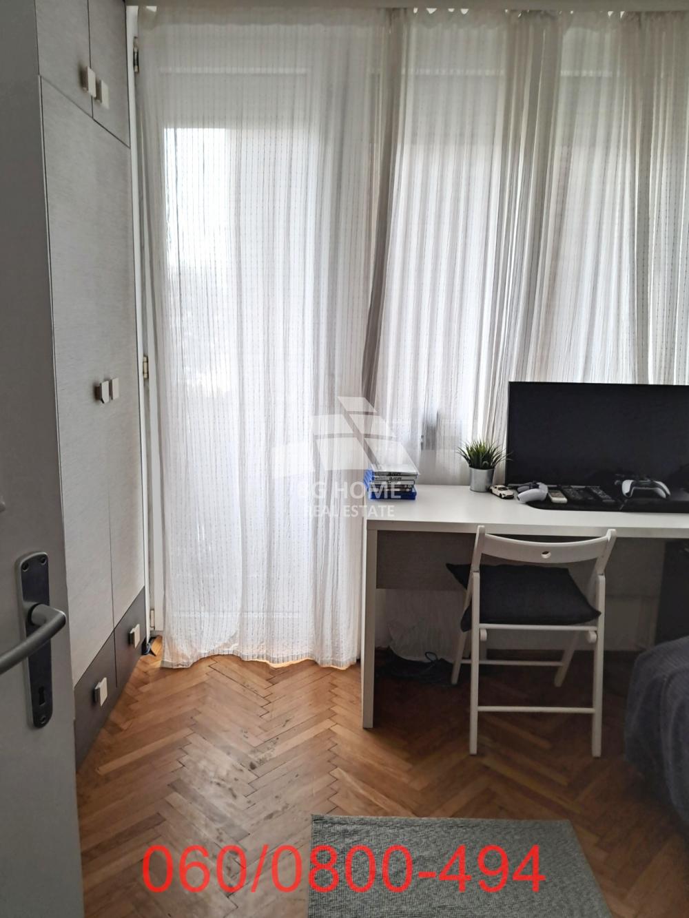 Stan na prodaju u Beogradu, Vračar, trosoban, 69m2, cena 259000 evra