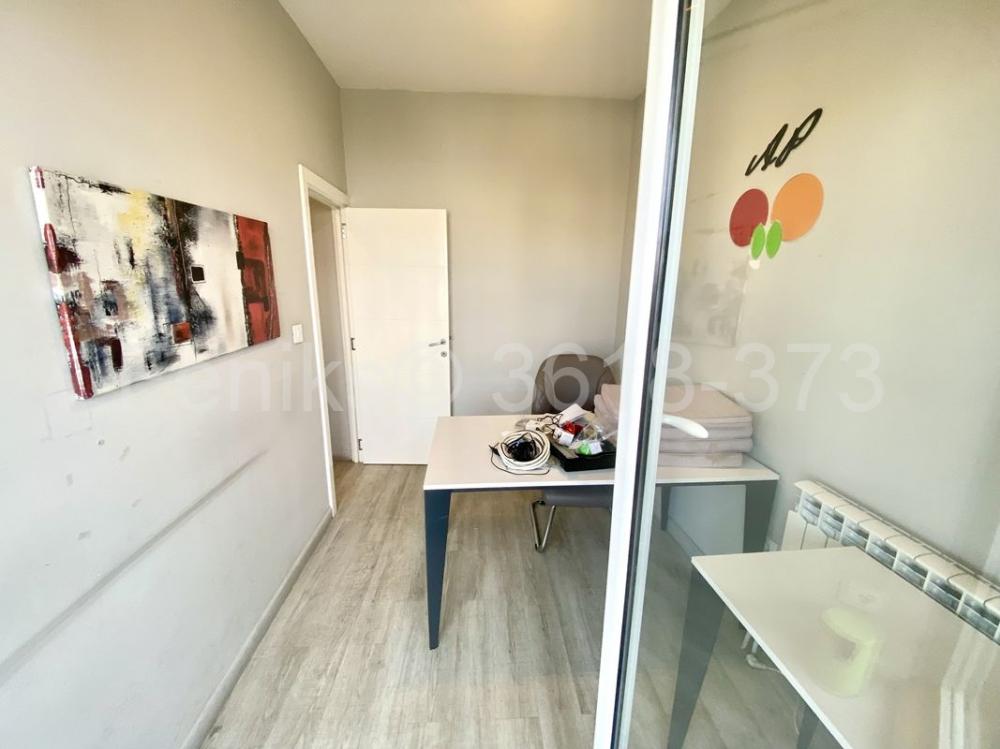 Stan na prodaju u Beogradu, Đeram pijaca, 118m2, cena 329000 evra