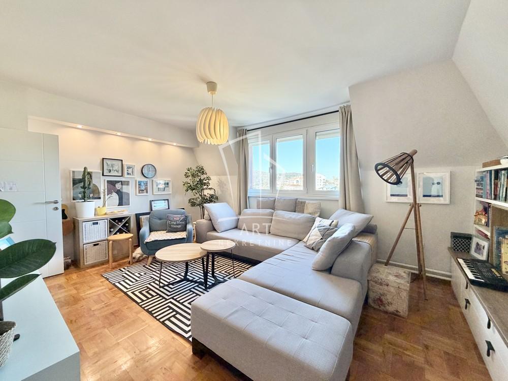 Stan na prodaju u Beogradu, Miljakovac, trosoban, 69m2, cena 199000 evra