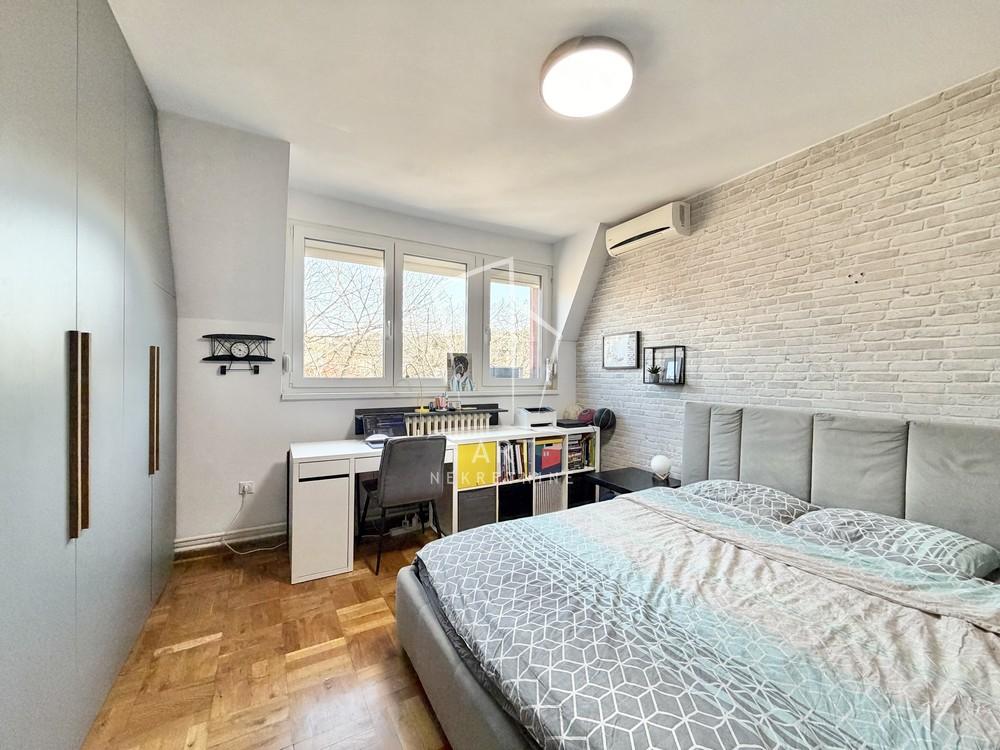 Stan na prodaju u Beogradu, Miljakovac, trosoban, 69m2, cena 199000 evra