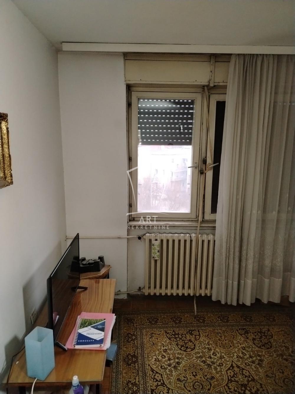 Stan na prodaju u Beogradu, Zemun, dvosoban, 58m2, cena 215000 evra