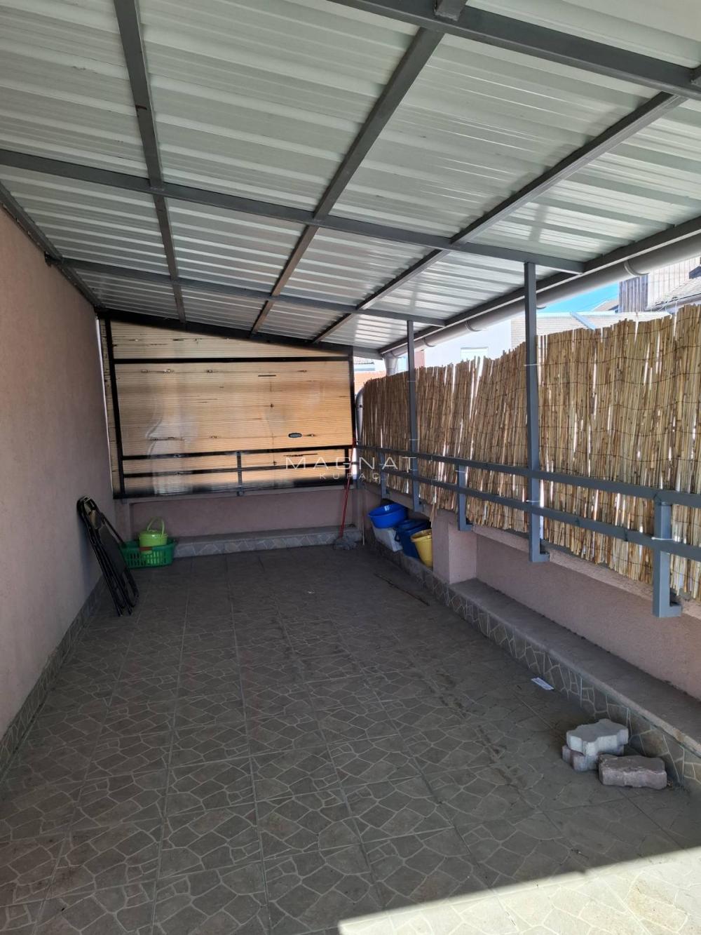 Stan na prodaju u Beogradu, Novi Beograd, jednoiposoban, 62m2, cena 233000 evra