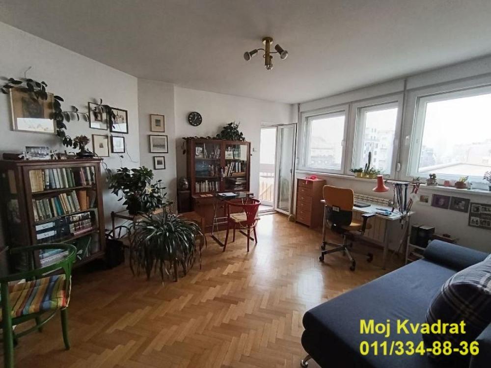 Stan na prodaju u Beogradu, Palilulska pijaca, trosoban, 91m2, cena 330000 evra