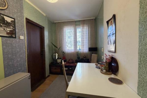 Stan na prodaju u Beogradu, Karaburma, jednosoban, 32m2, cena 100000 evra