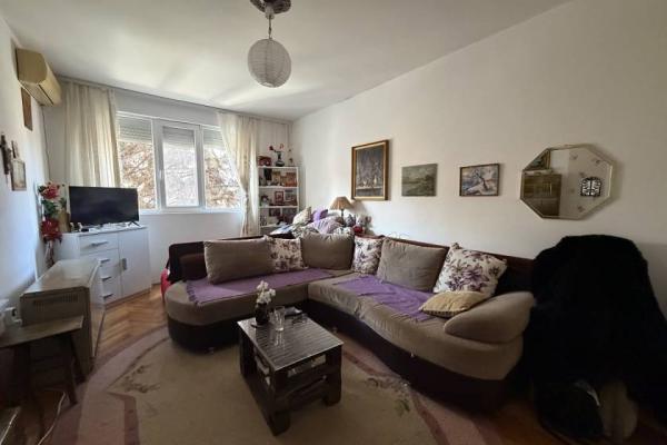 Stan na prodaju u Beogradu, Karaburma, jednosoban, 32m2, cena 100000 evra