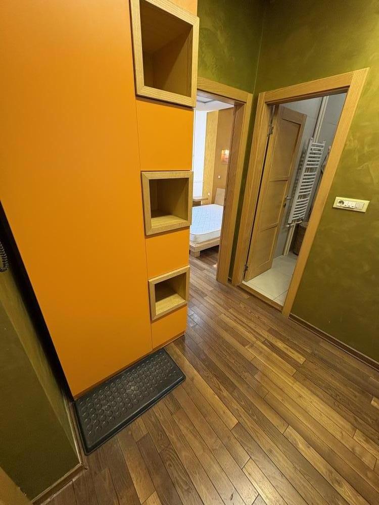 Stan na prodaju u Beogradu, Vračar,Kalenić pijaca, 65m2