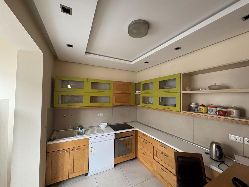 Stan na prodaju u Beogradu, Vračar,Kalenić pijaca, 65m2