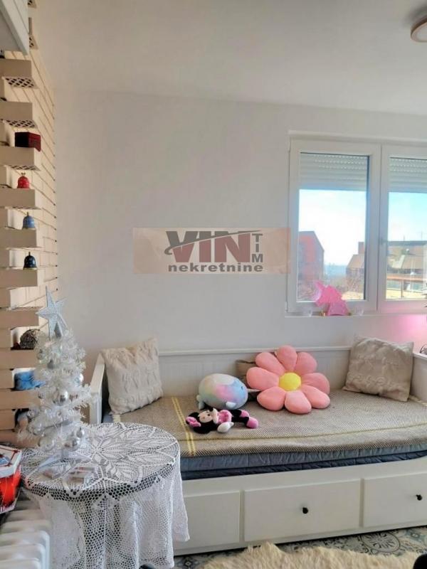 Stan na prodaju u Beogradu, Cerak vinogradi, dvoiposoban, 59m2, cena 193000 evra