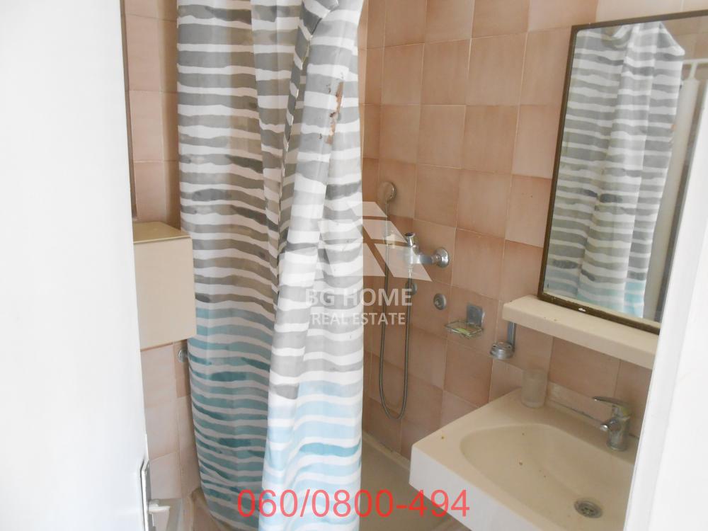 Stan na prodaju u Beogradu, Novi Beograd blok 11C (Stari Merkator), trosoban, 72m2, cena 262000 evra