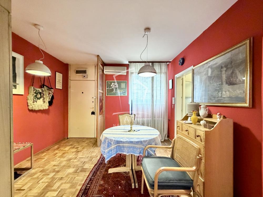 Stan na prodaju u Beogradu, Novi Beograd, dvosoban, 59m2, cena 238000 evra