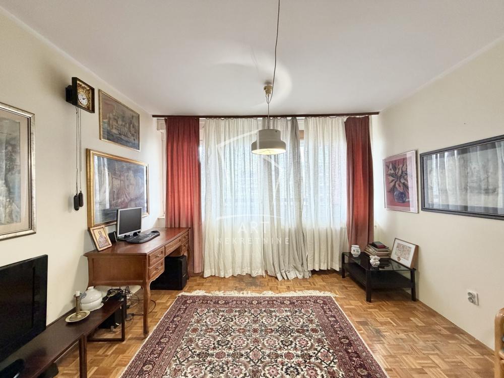 Stan na prodaju u Beogradu, Novi Beograd, dvosoban, 59m2, cena 238000 evra