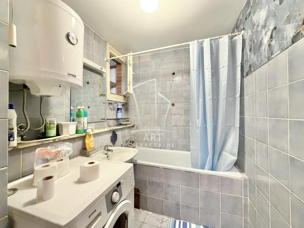 Stan na prodaju u Beogradu, Novi Beograd, dvosoban, 59m2, cena 238000 evra