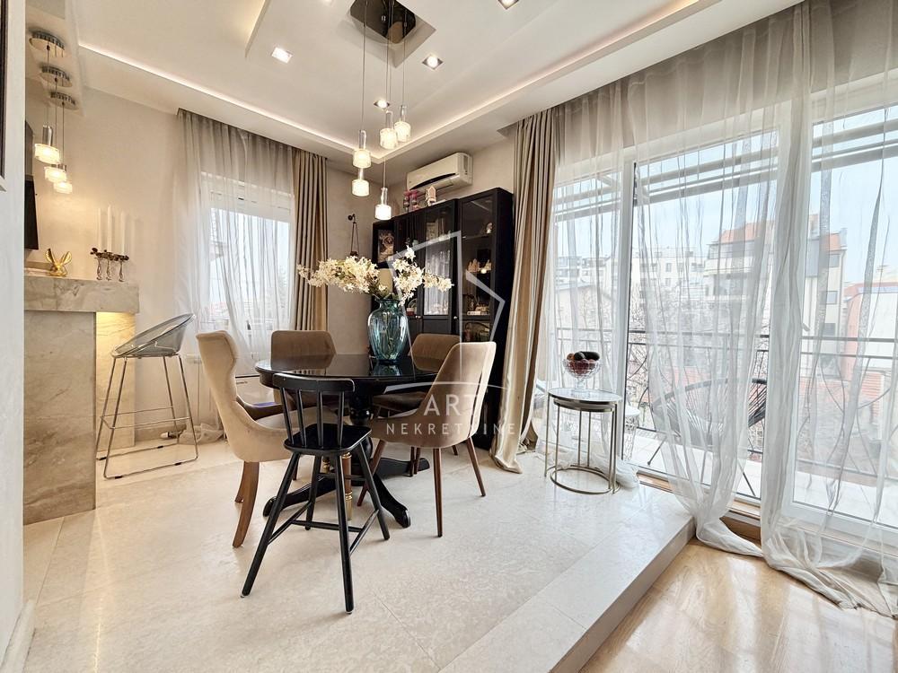 Stan na prodaju u Beogradu, Pašino brdo, cetvorosoban, 98m2, cena 370000 evra