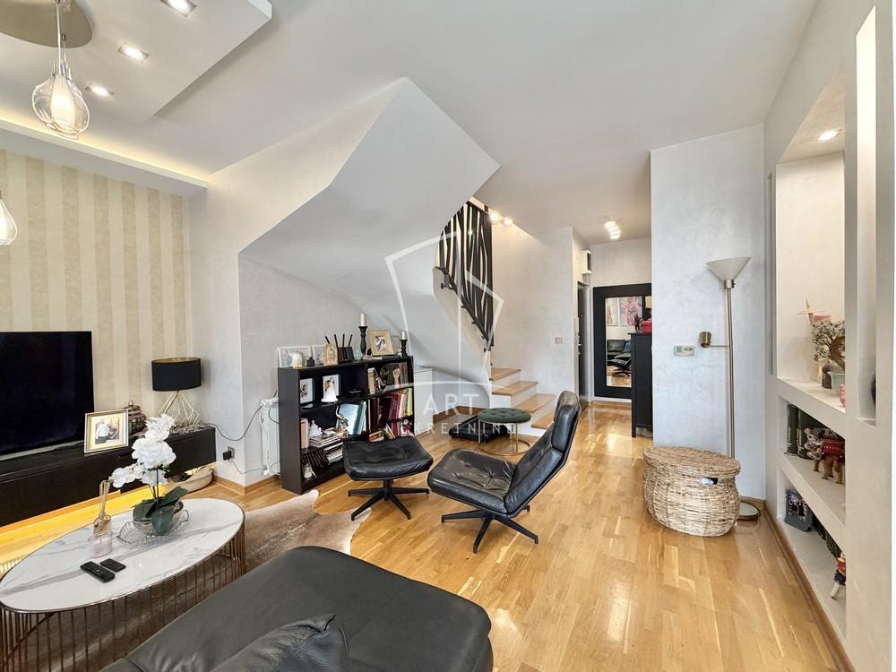 Stan na prodaju u Beogradu, Pašino brdo, cetvorosoban, 98m2, cena 370000 evra