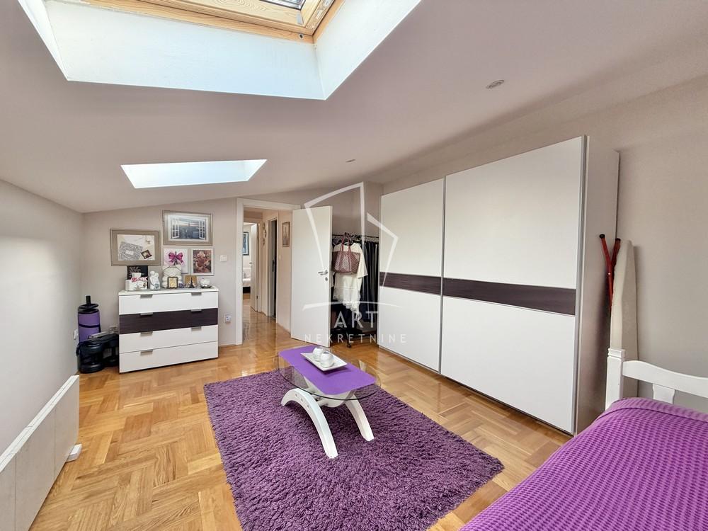 Stan na prodaju u Beogradu, Žarkovo, cetvorosoban, 95m2, cena 240000 evra