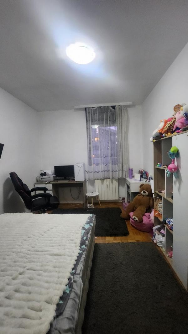 Stan na prodaju u Beogradu, Zvezdara, dvosoban, 63m2, cena 160000 evra