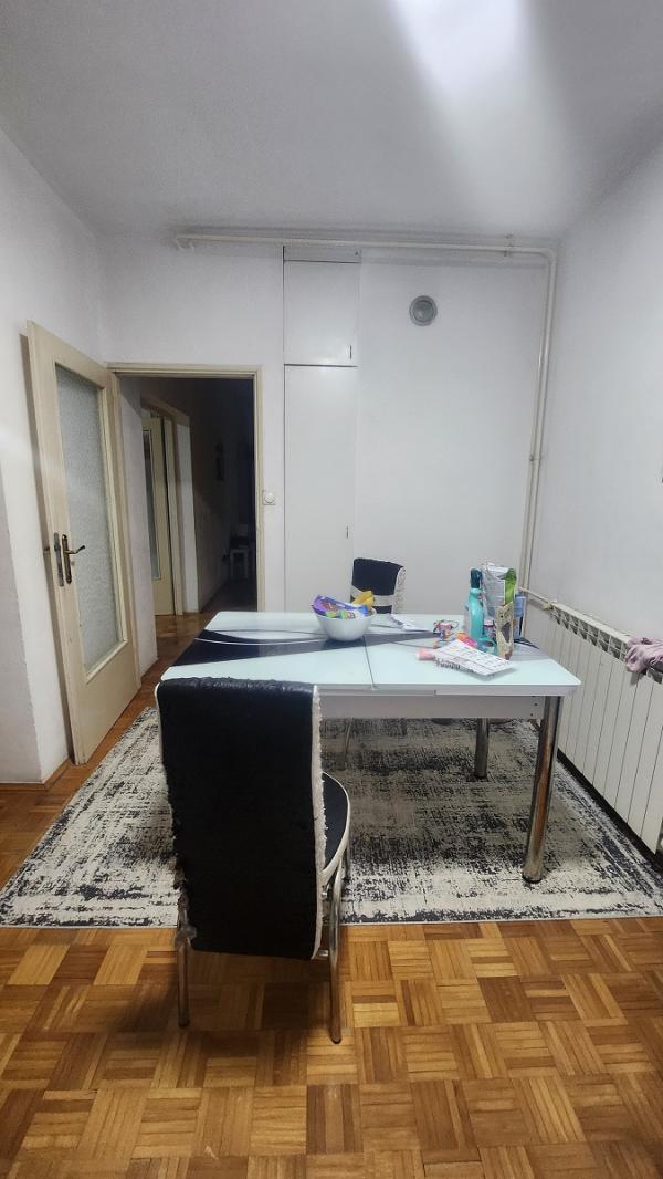 Stan na prodaju u Beogradu, Zvezdara, dvosoban, 63m2, cena 160000 evra