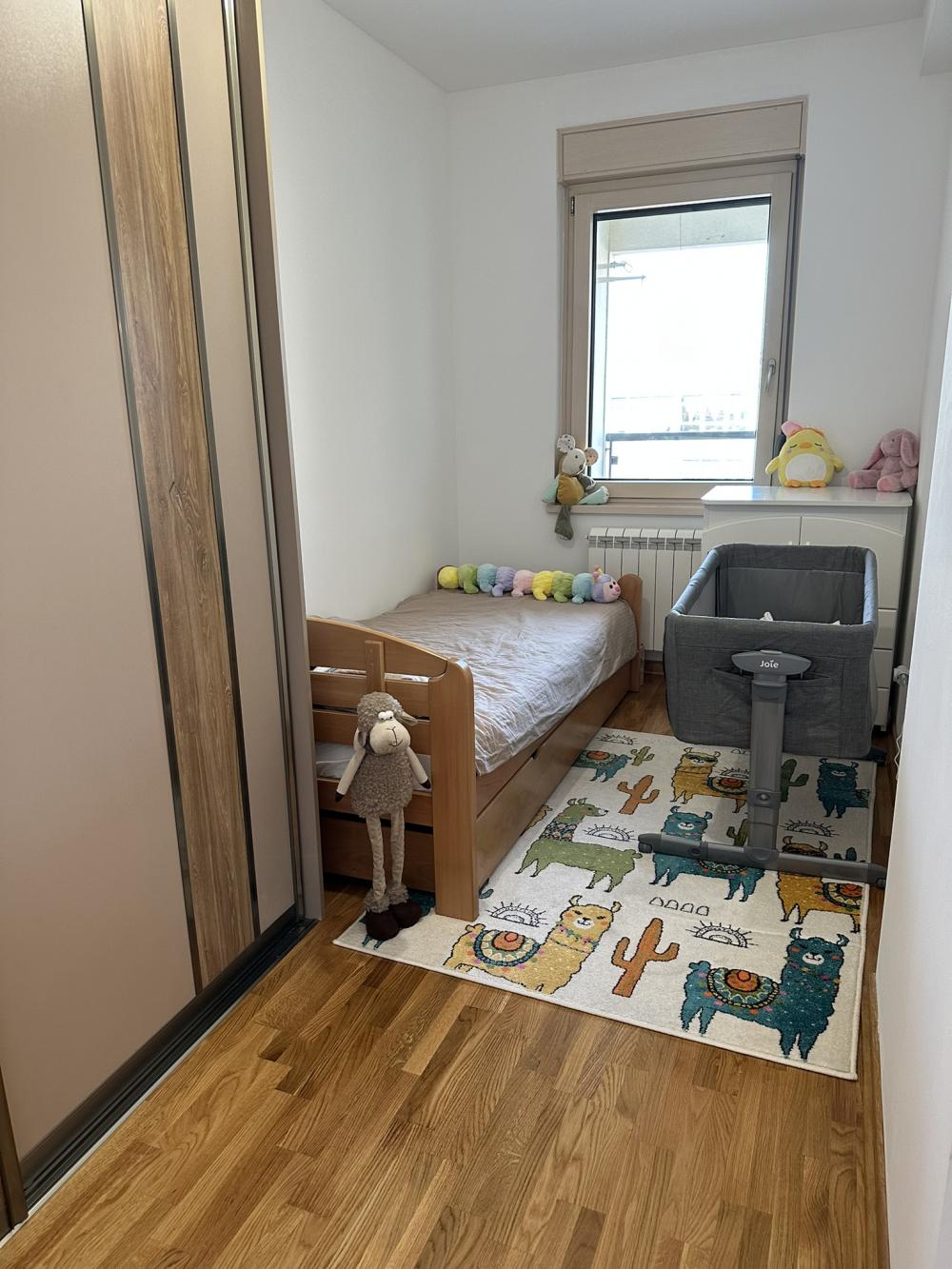 Stan na prodaju u Beogradu, Bulbulder, trosoban, 62m2, cena 247900 evra