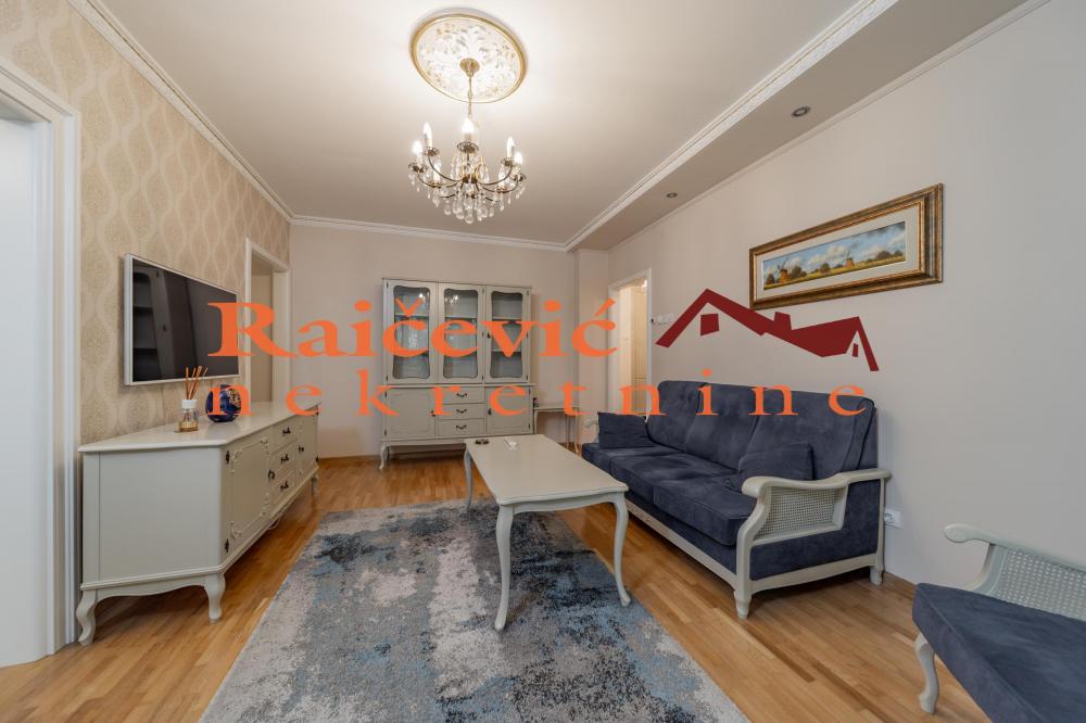Stan na prodaju u Beogradu, Beograd (centar), dvosoban, 62m2, cena 319000 evra
