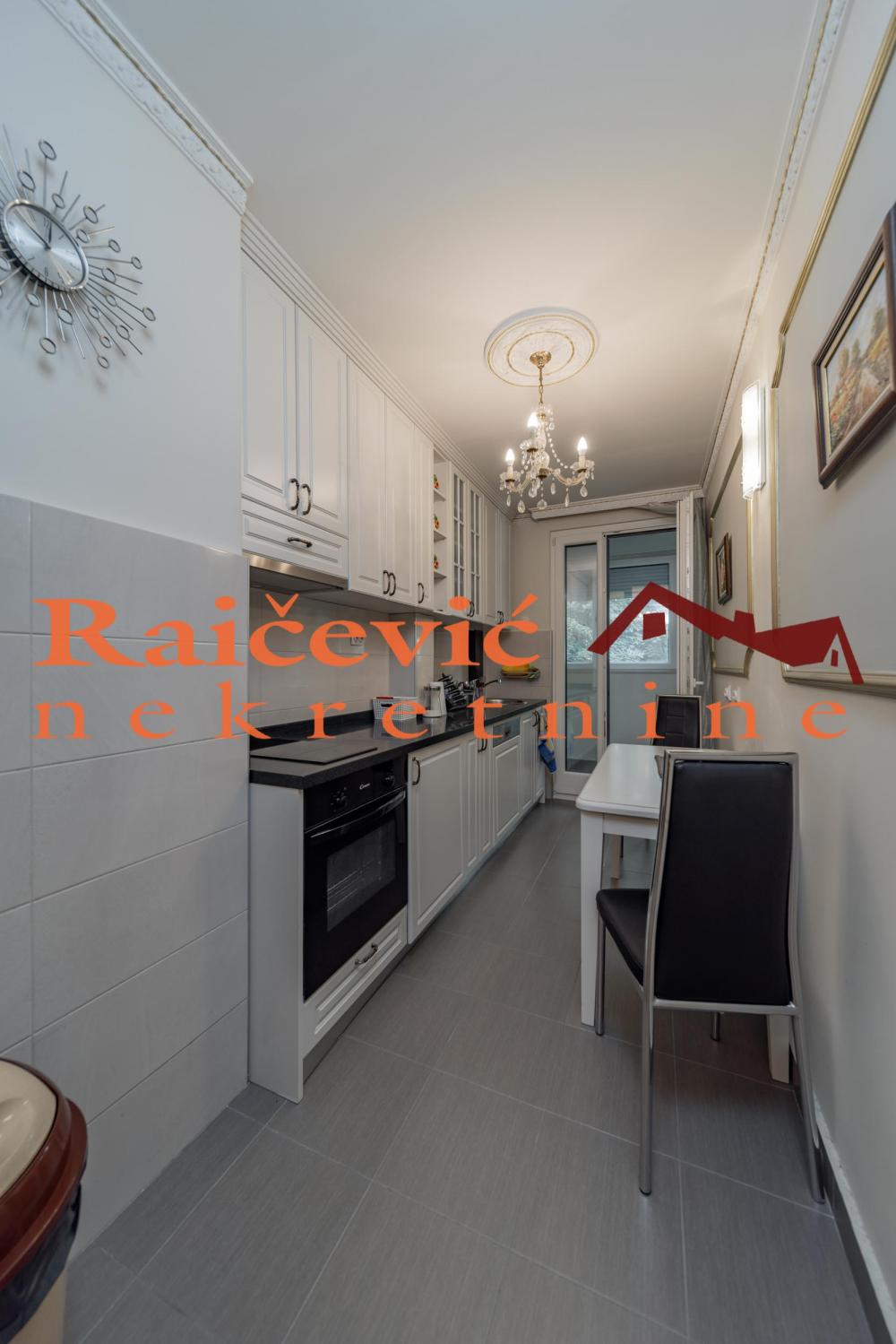 Stan na prodaju u Beogradu, Beograd (centar), dvosoban, 62m2, cena 319000 evra