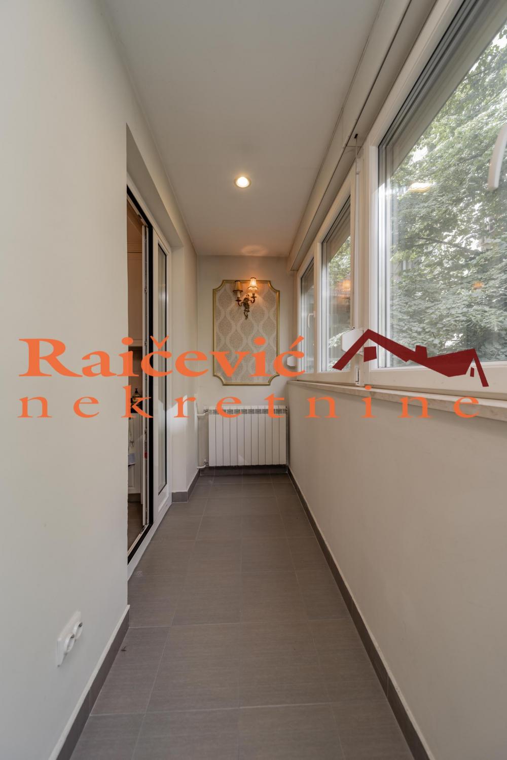 Stan na prodaju u Beogradu, Beograd (centar), dvosoban, 62m2, cena 319000 evra