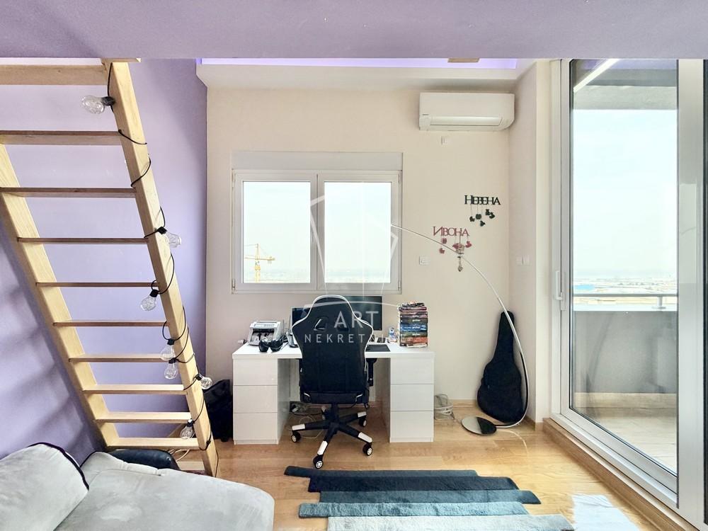 Stan na prodaju u Beogradu, Karaburma, cetvorosoban, 129m2, cena 520000 evra