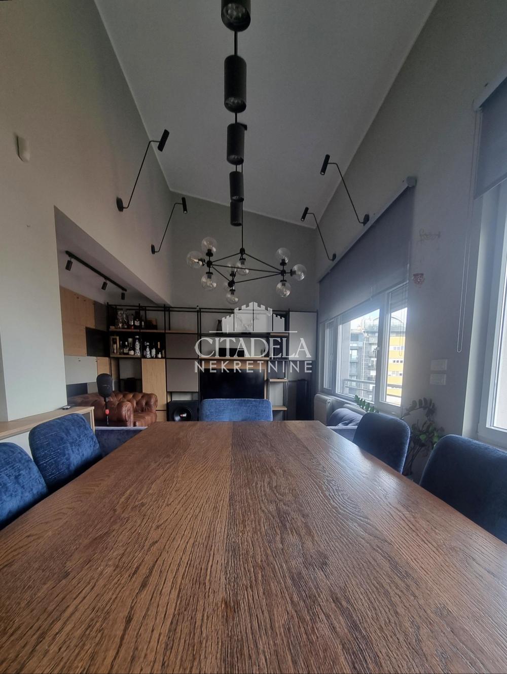 Stan na prodaju u Beogradu, Zvezdara, cetvorosoban, 113m2, cena 399000 evra