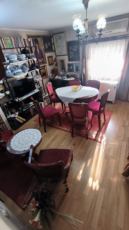 Stan na prodaju u Beogradu, Beograd (centar), trosoban, 67m2, cena 150000 evra