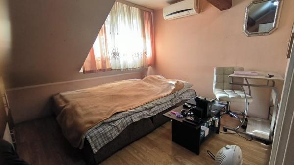 Stan na prodaju u Beogradu, Beograd (centar), trosoban, 67m2, cena 150000 evra