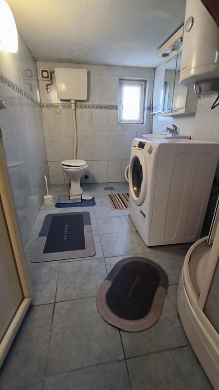 Stan na prodaju u Beogradu, Beograd (centar), trosoban, 67m2, cena 150000 evra