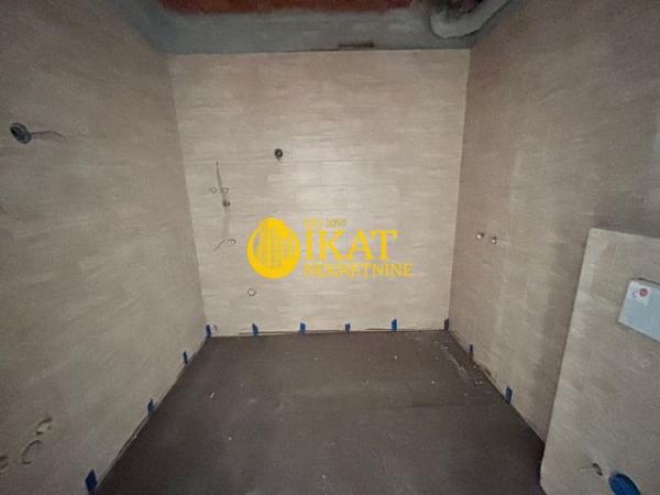 Stan na prodaju u Beogradu, Jajinci, dvoiposoban, 64m2, cena 109000 evra