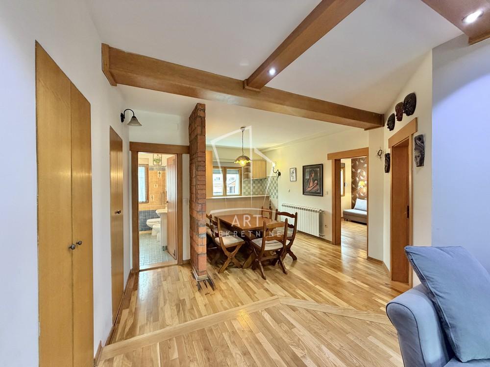 Stan na prodaju u Beogradu, Stari grad, trosoban, 69m2, cena 315000 evra